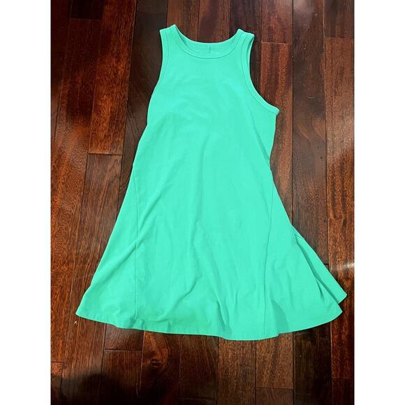 A New Day green dress, fitted at top and flare at waist, size Small - Picture 1 of 4